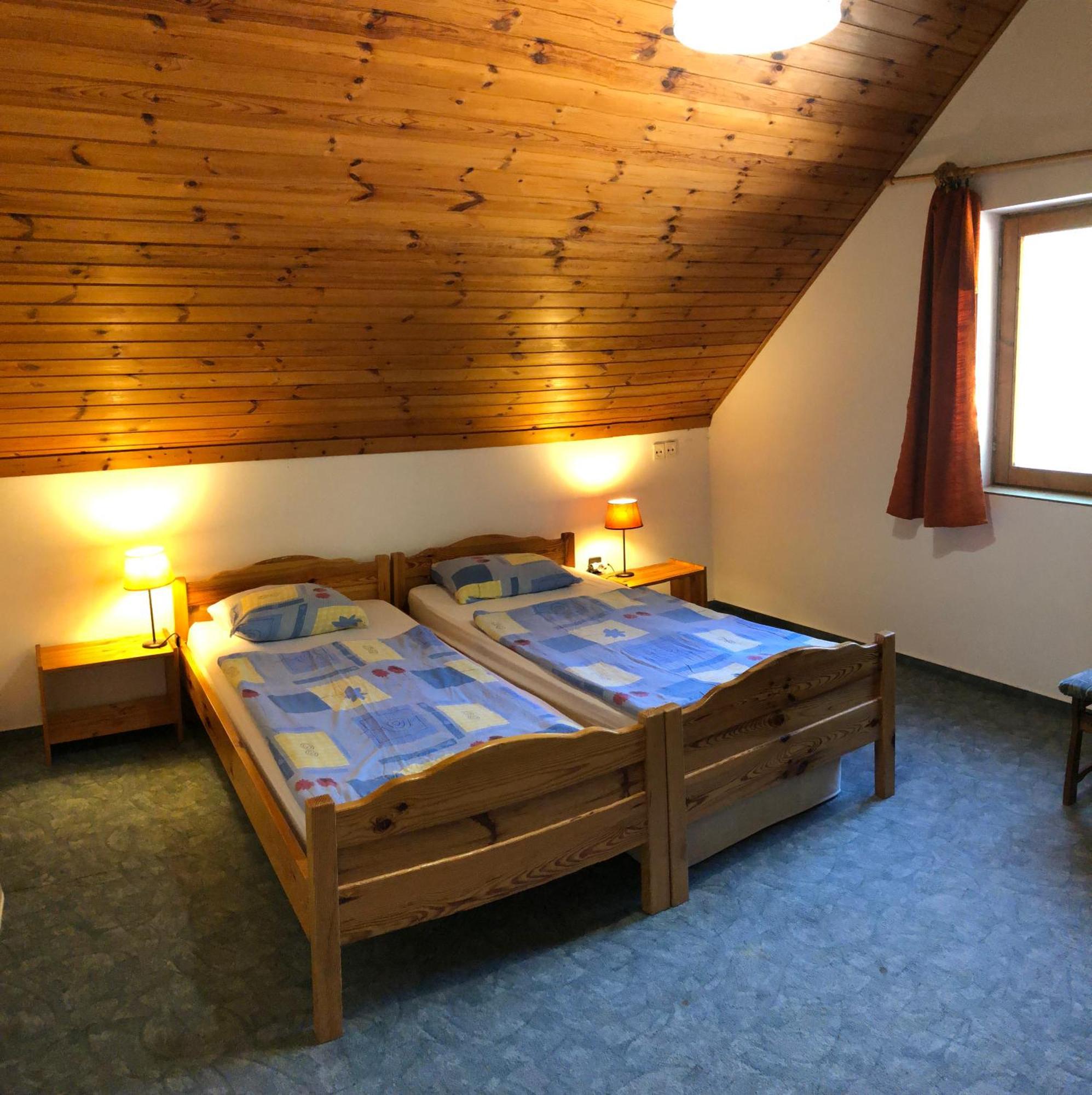 Aligvár Vendégház Salfold Esterno foto